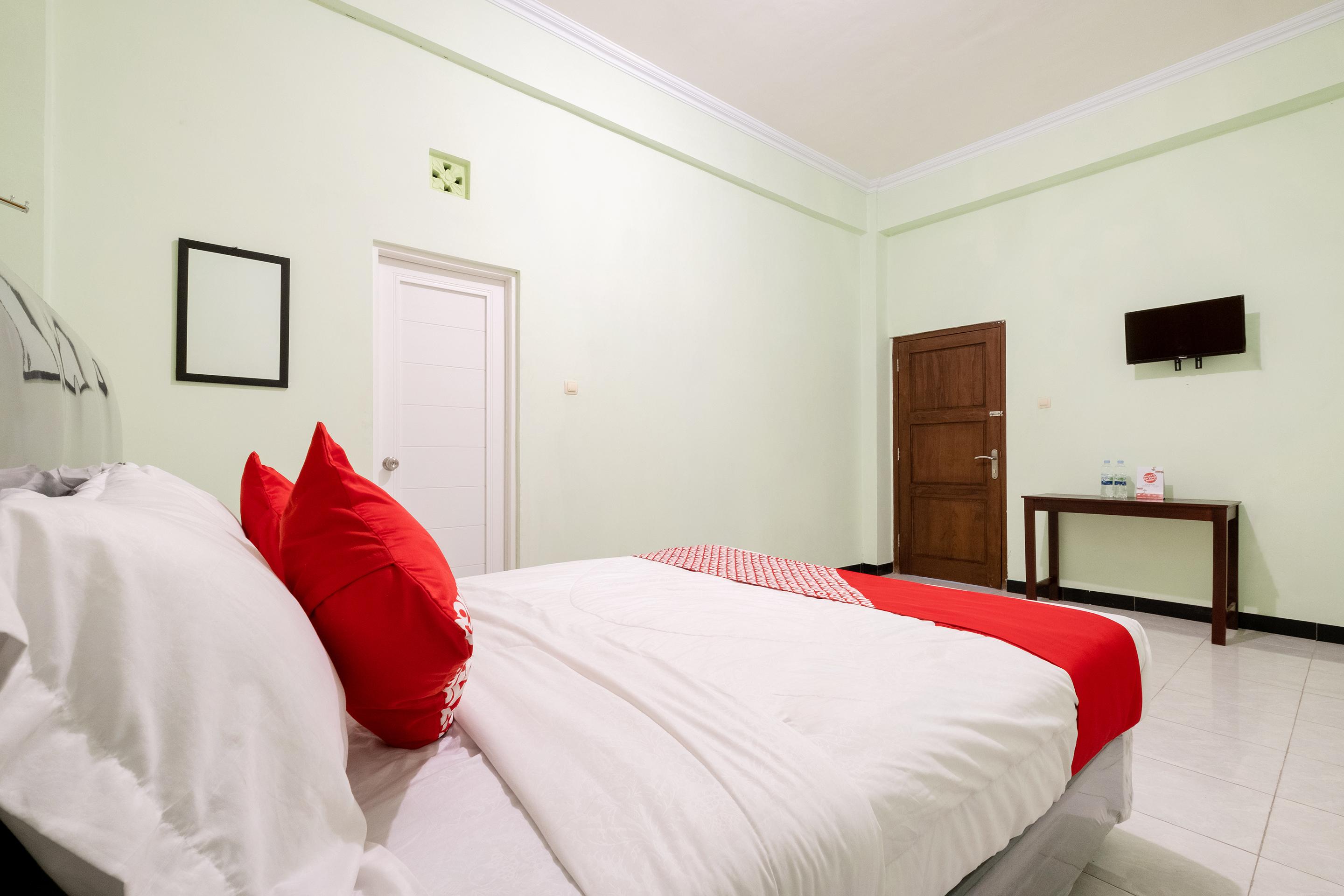 Hotel Reddoorz Syariah Near Alun Alun Wonosari Exterior foto