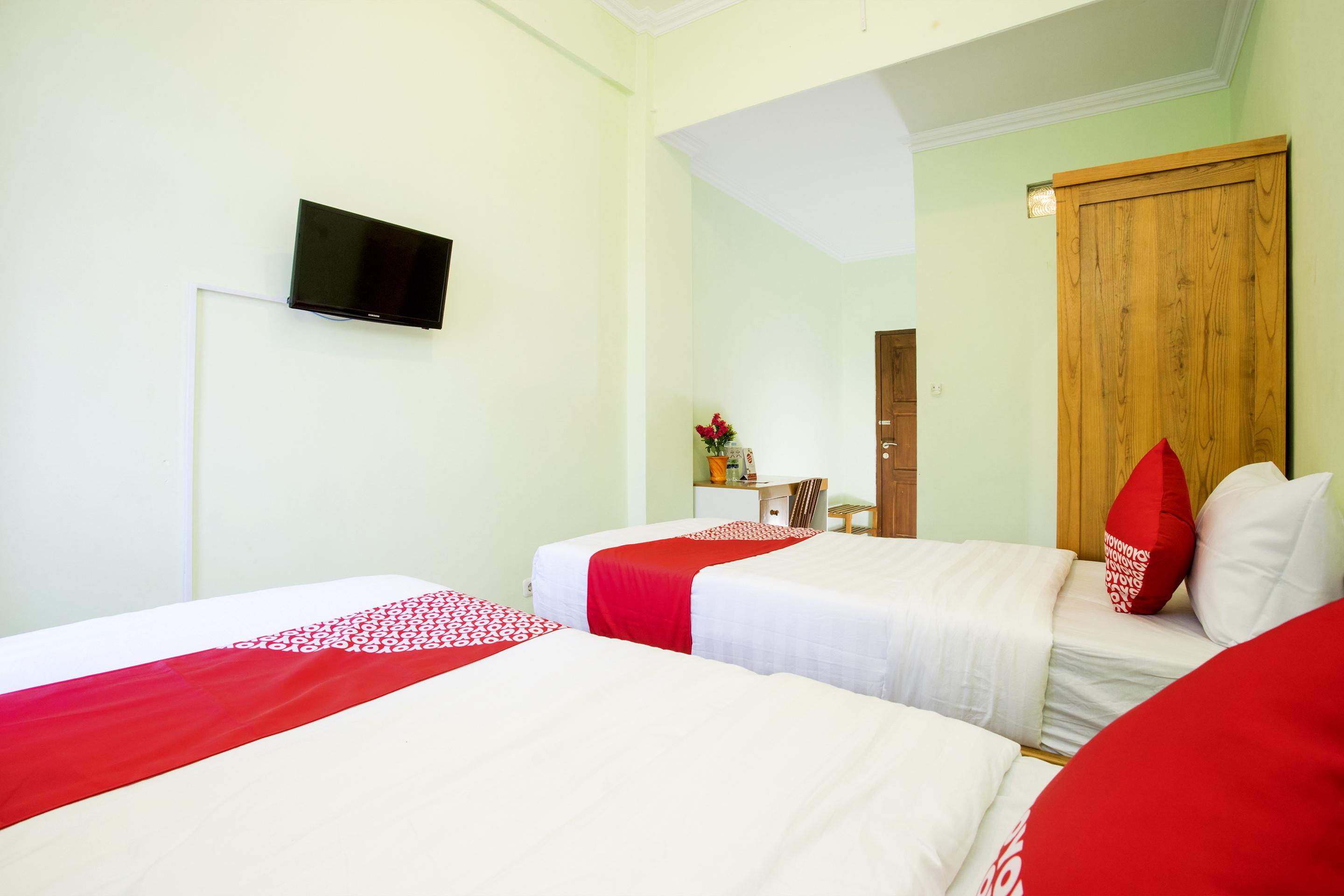 Hotel Reddoorz Syariah Near Alun Alun Wonosari Exterior foto