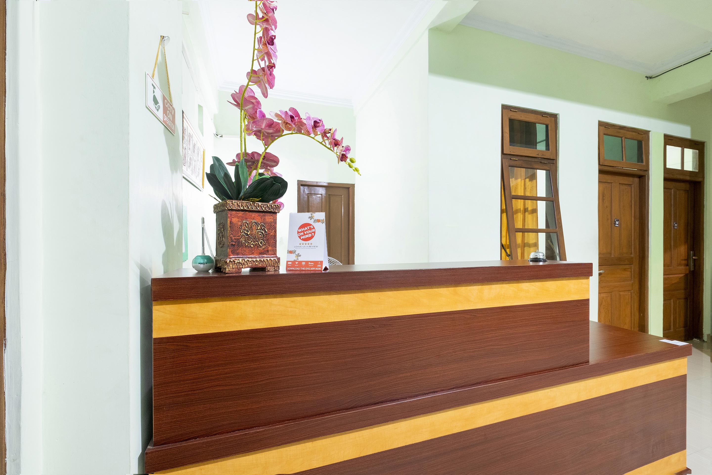 Hotel Reddoorz Syariah Near Alun Alun Wonosari Exterior foto